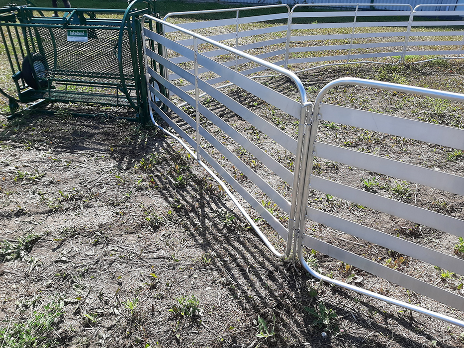 Sheep and Goat Handling System | Lakeland SG50