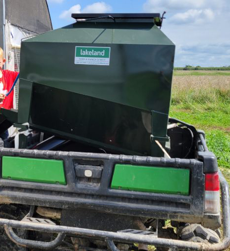 15 Bushel UTV Easy Feeder | Lakeland