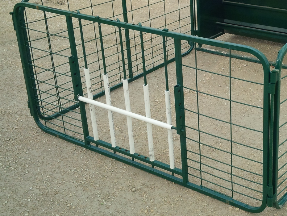 Lamb Creep Feeder | Lakeland