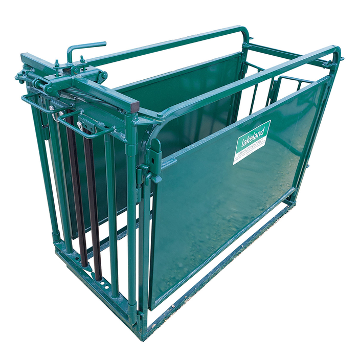 Self Catch Headgate and Chute | Lakeland