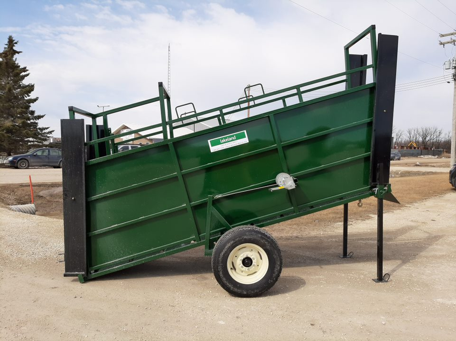 Cattle Loading Chute | Lakeland Portable Cattle Loading Chute with Adjustable Height Floor