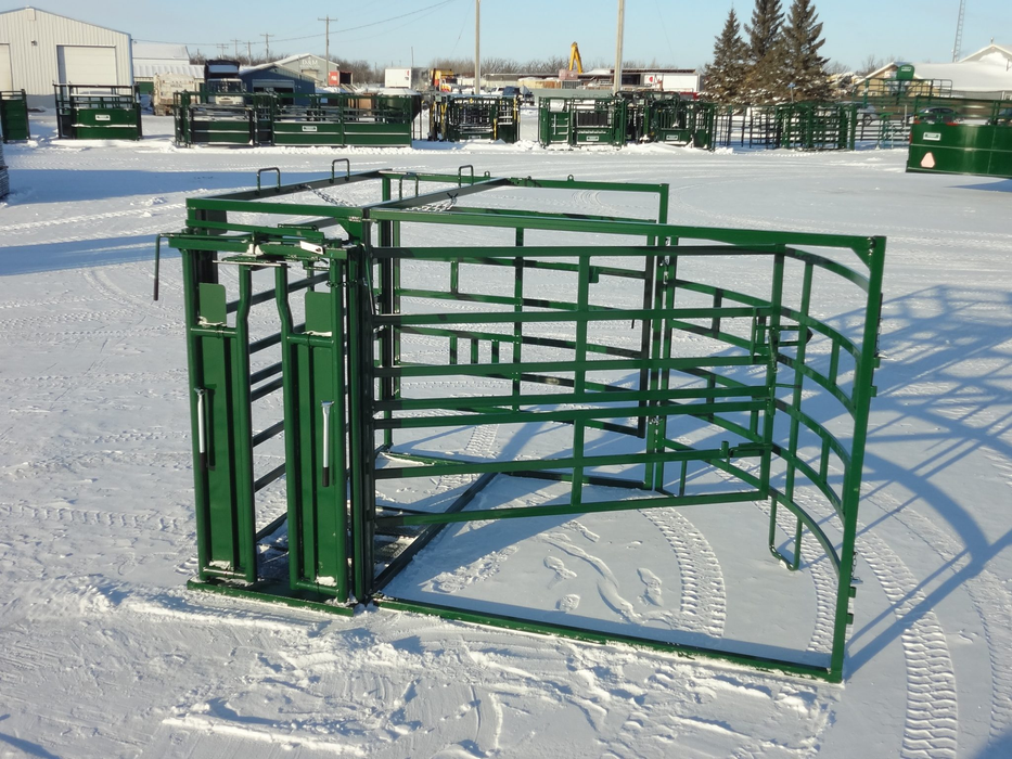 Premium Series – Half Circle Calving Station | Lakeland