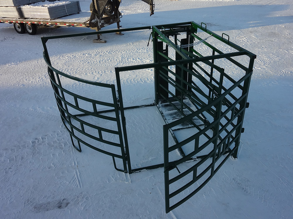 Premium Series – Half Circle Calving Station | Lakeland