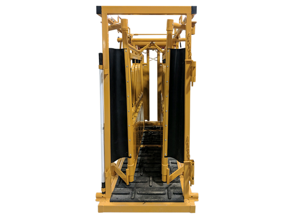 Cattle Squeeze Chute - No Palpation Cage | Sioux Steel