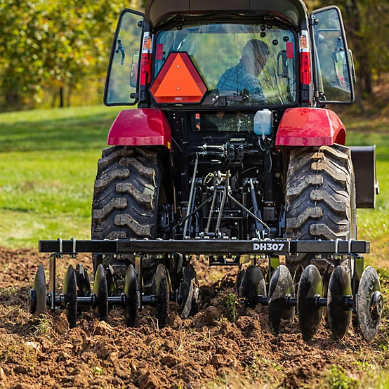 Tarter 7 ft. Disc Harrow 300 Series Black