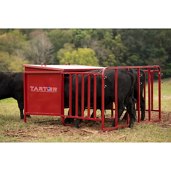 Tarter 1,000 lb. Creep Feeder with Feed Control Band, 5 Calf Stall Openings, Red