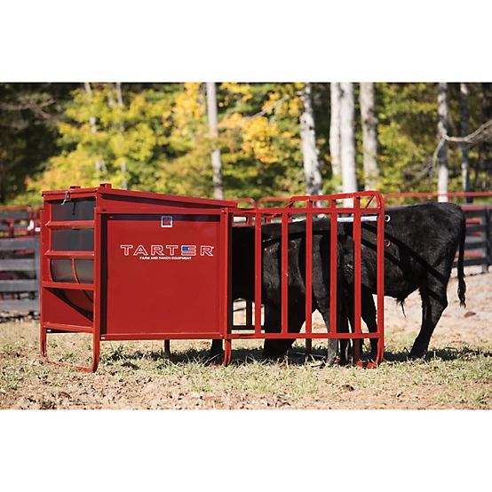 Tarter 650 lb. Calf Creep Feeder, 4 Calf Stall Openings, Red