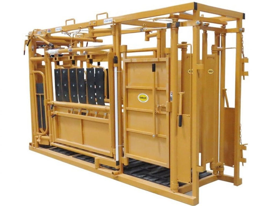 Cattle Chute with Auto Head Gate by Sioux Steel